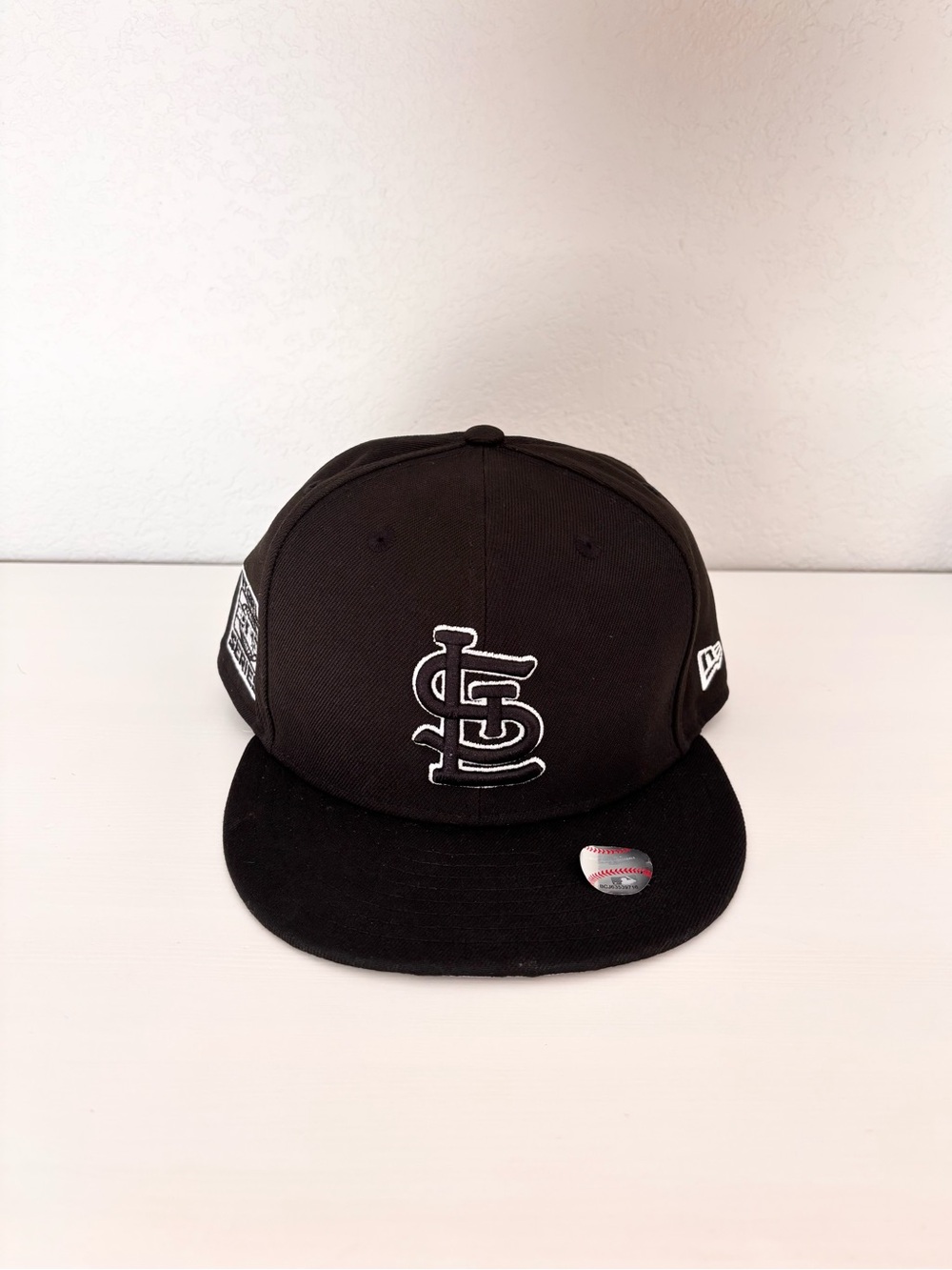 NEW ERA 59Fifty Black STL Cardinals 2006 World Series Fitted 7 7/8 Flat Bill